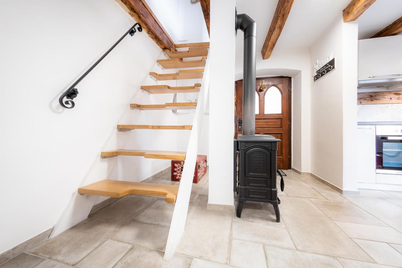 Apartment Villa Irena Great For A Family Holiday With Free Parking And Ev Station Ajdovščina Exteriör bild